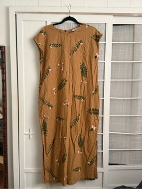 Sig Zane Tan Maxi Dress with Green Leaf and Pink Floral Print